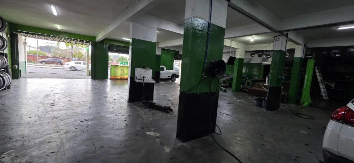 Fachada de Borracharia 24 Horas