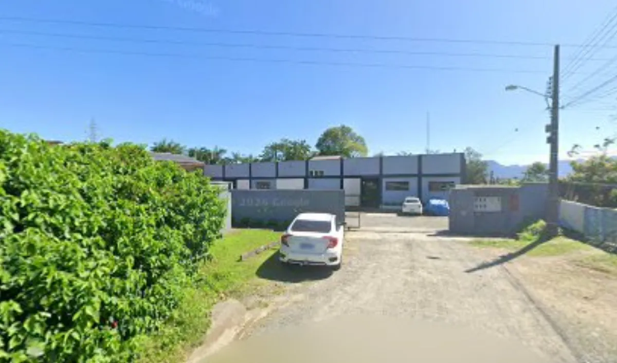 Fachada de Mama Móveis