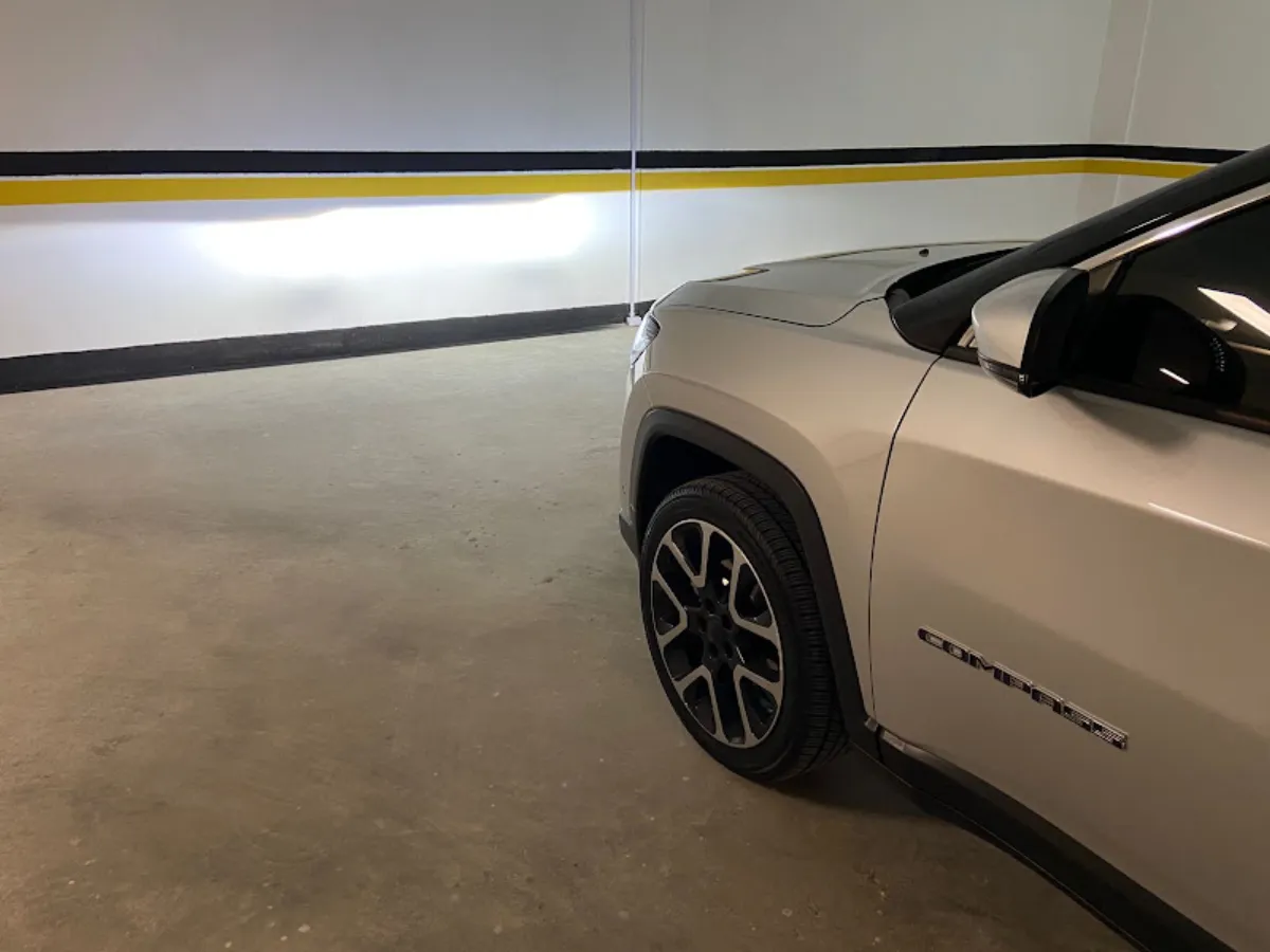 Fachada de Quality - Leds automotivos - Pretinho para pneus